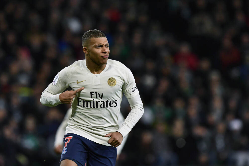 BBC列蓝军5大新帅候选: 罗西尼尔领跑, 德泽尔比、兰帕德在列